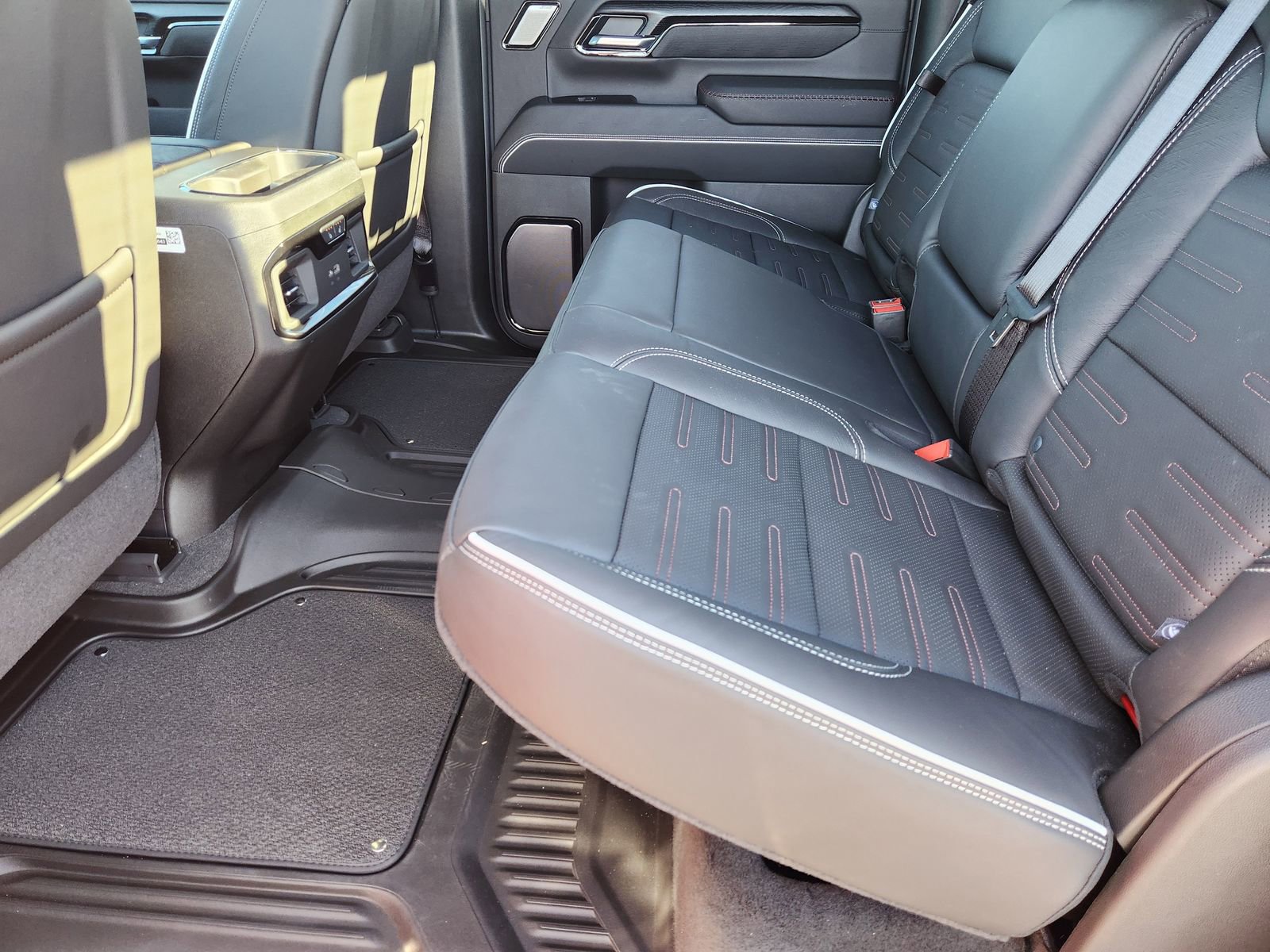 New 2026 GMC Sierra 2500 AT4X image 34