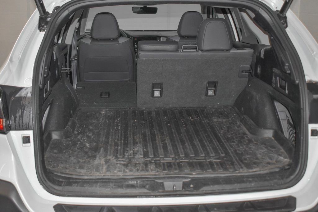 Used 2023 Subaru Outback Onyx Edition image 23