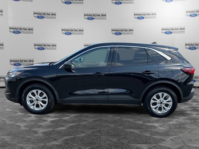 Certified 2023 Ford Escape Active AWD/4WD image 2