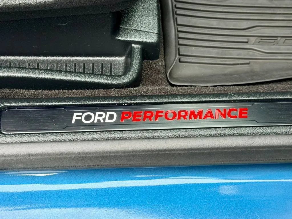 Used 2019 Ford Edge ST w/ Equipment Group 401A AWD/4WD image 26