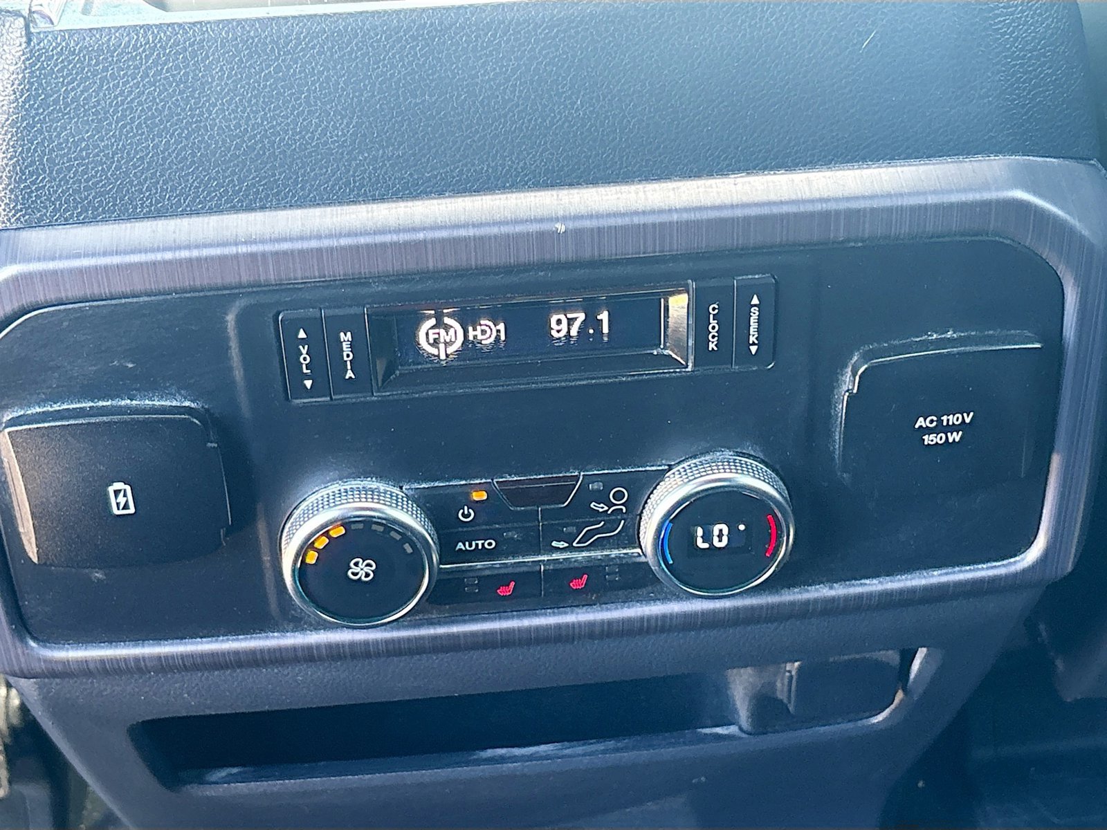 Used 2024 Ford Expedition Platinum RWD image 27