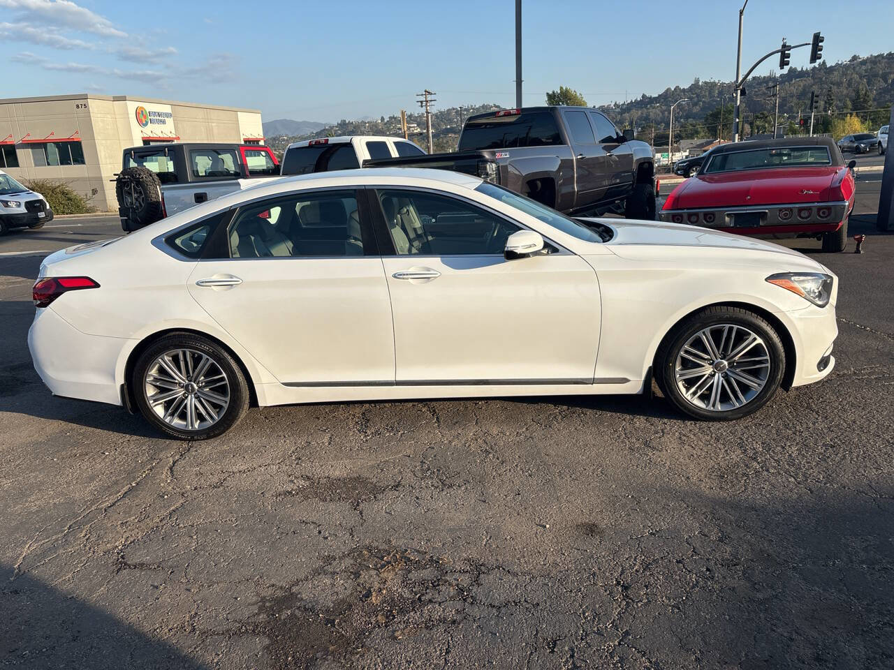 Used 2018 Genesis G80 3.8 image 5