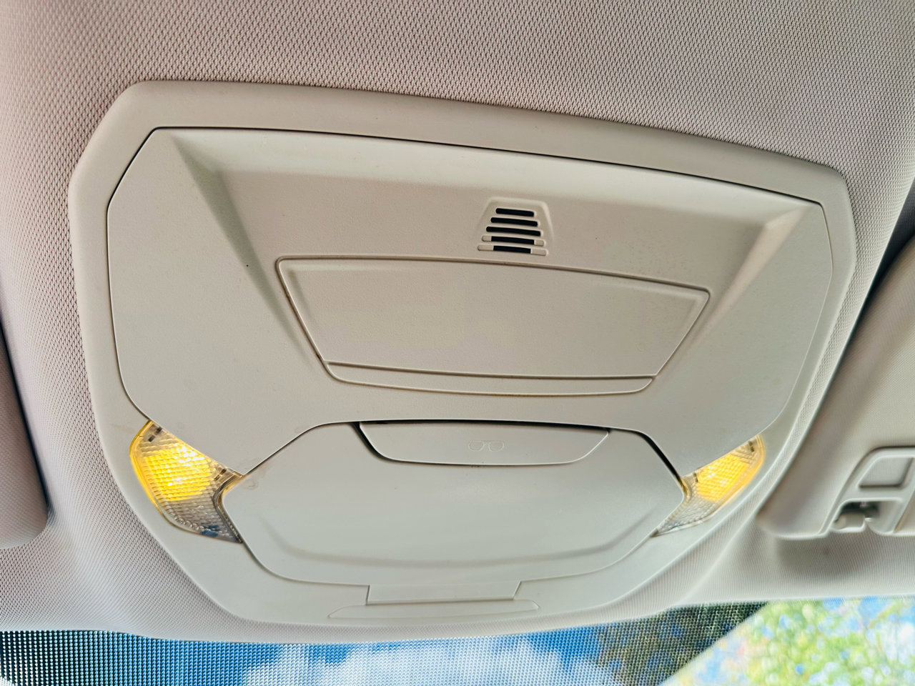 Used 2016 Ford Escape SE w/ SE Leather Comfort Package image 13