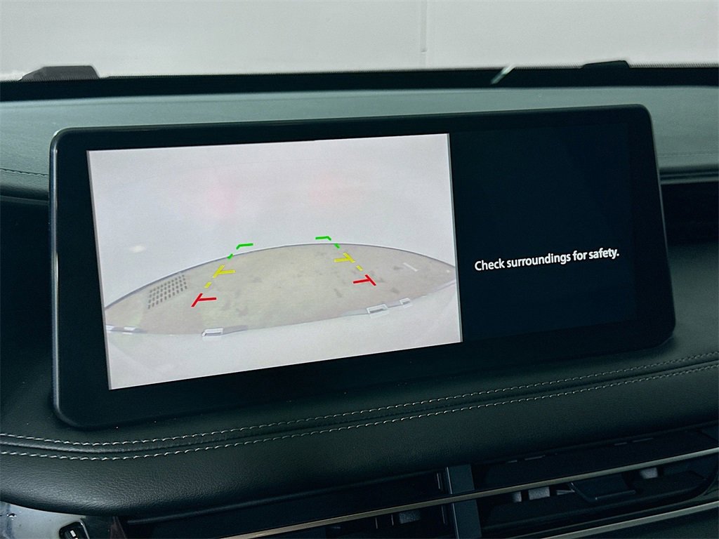 Used 2025 INFINITI QX60 Pure image 10