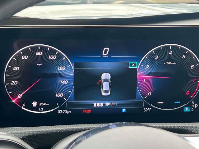 Used 2025 Mercedes-Benz CLA 250 4MATIC image 17