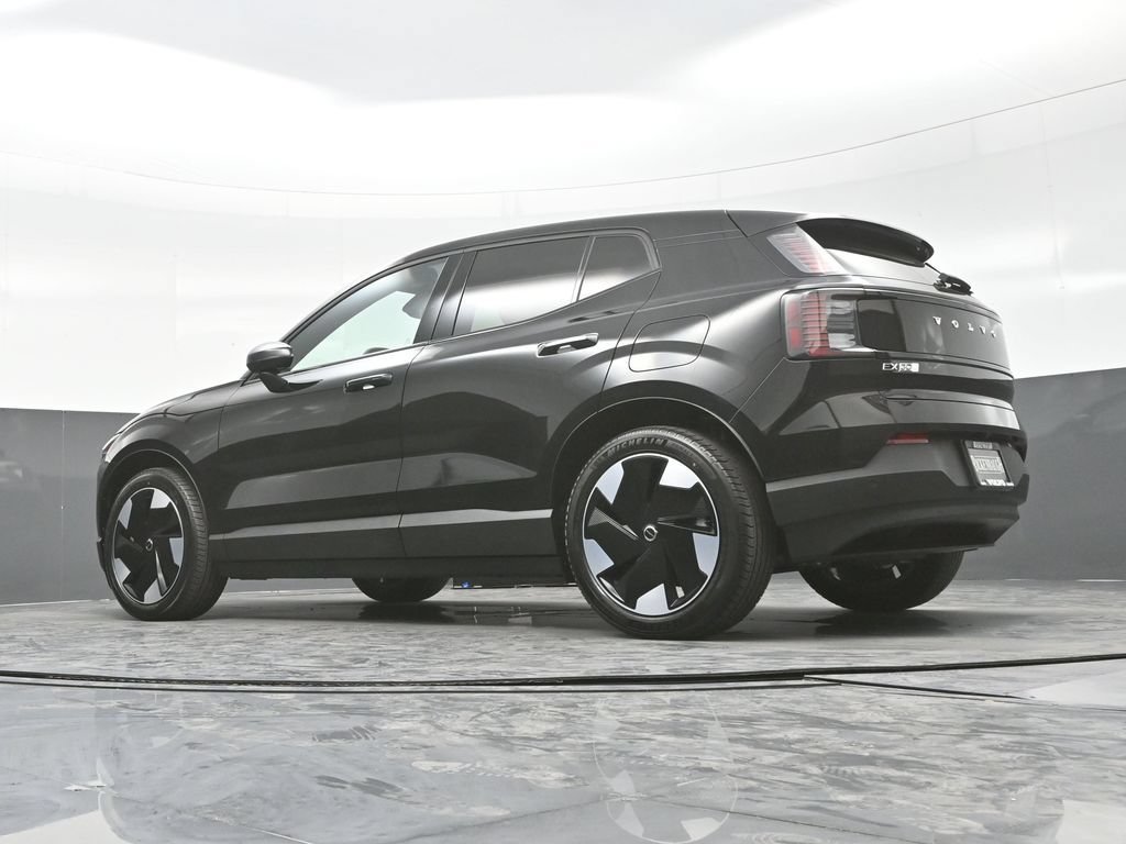 New 2026 Volvo EX30 Plus w/ Protection Package Premier AWD/4WD image 27