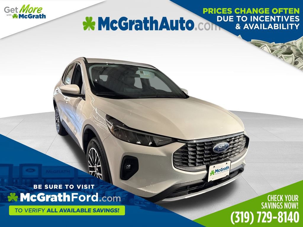 New 2025 Ford Escape SE