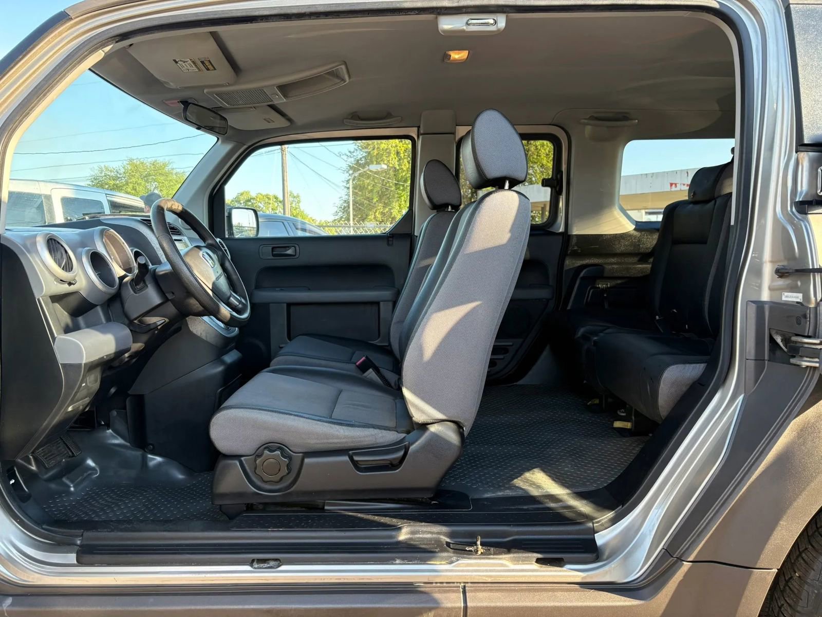 Used 2004 Honda Element EX image 13
