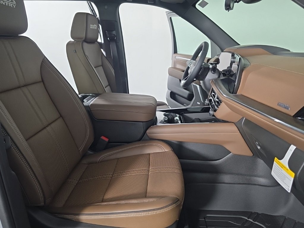 New 2026 Chevrolet Tahoe High Country w/ Sun And Tow Package image 44