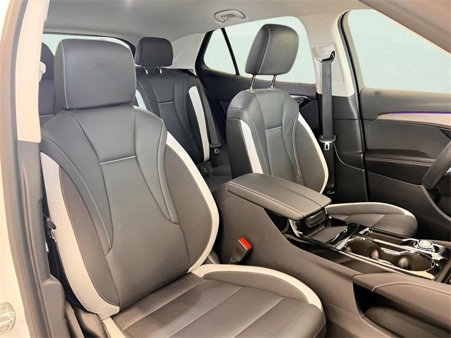 Used 2025 Buick Envision Sport Touring image 12