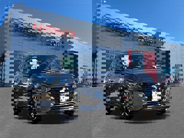 New 2025 Nissan Sentra SV w/ All-Weather Package