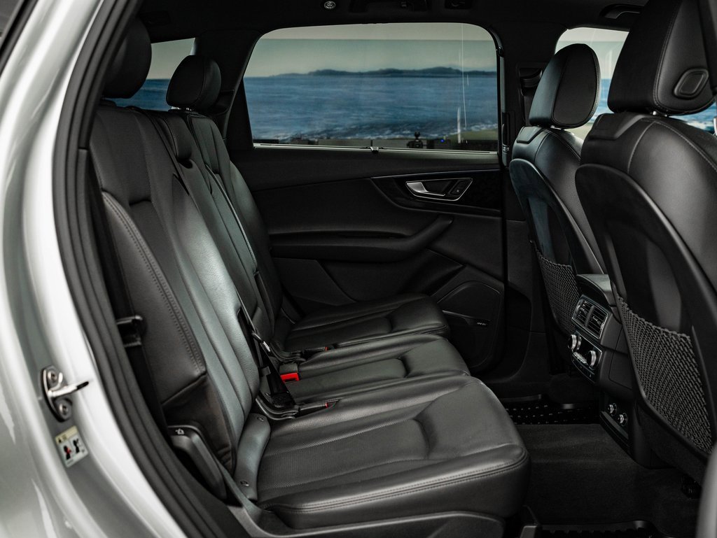 Used 2018 Audi Q7 3.0T Prestige w/ Prestige Package image 47