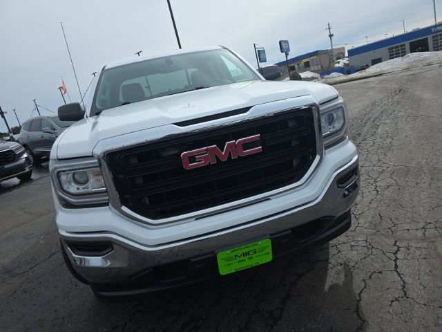 Used 2016 GMC Sierra 1500 2WD Crew Cab w/ Sierra Convenience Package image 11