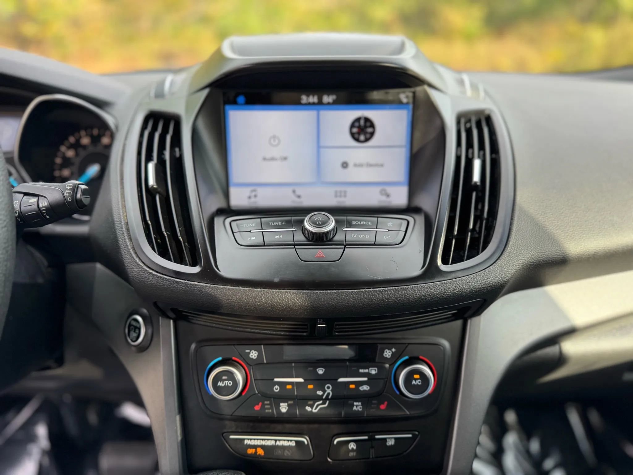 Used 2019 Ford Escape SE AWD/4WD image 17