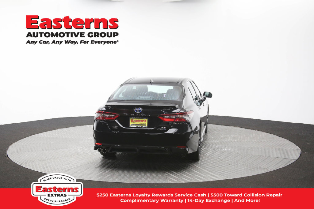 Used 2024 Toyota Camry SE FWD image 35