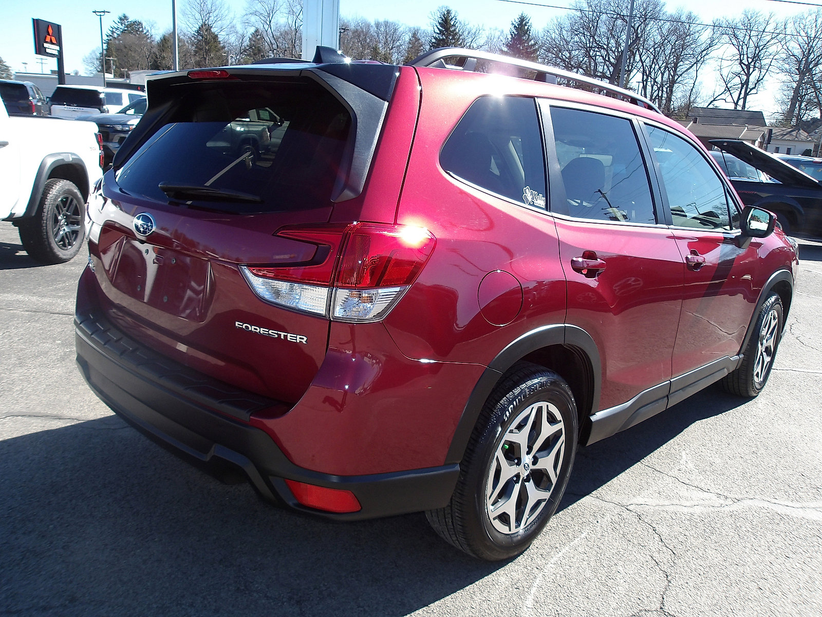 Used 2024 Subaru Forester Premium image 7