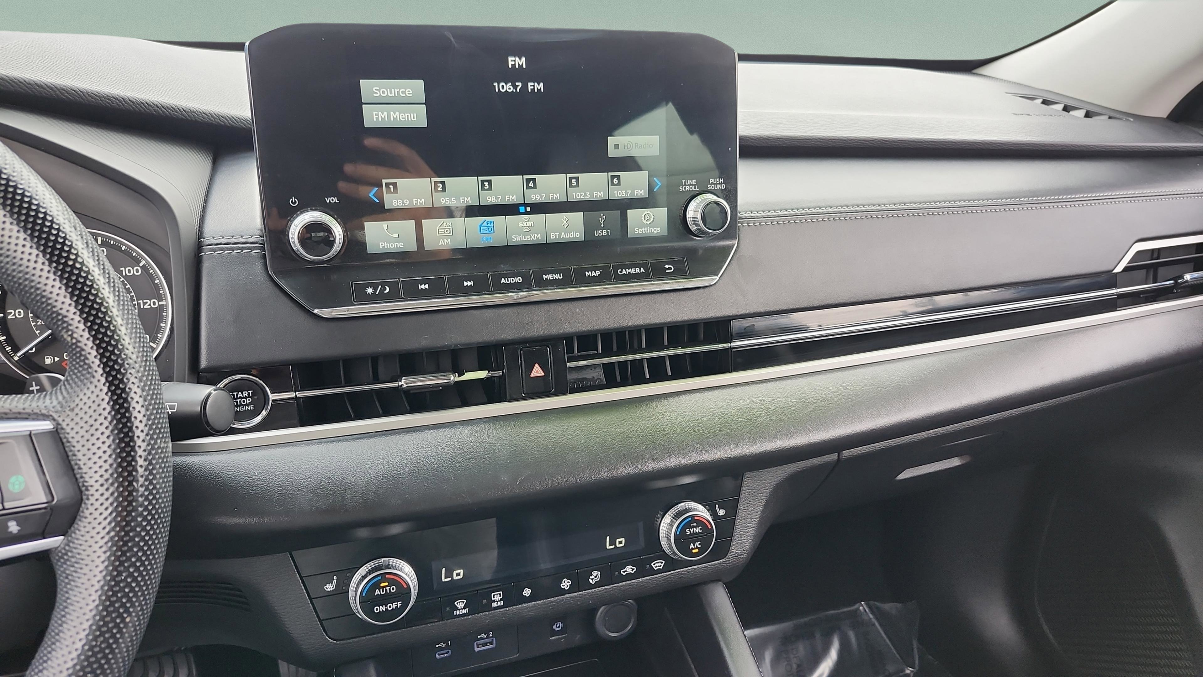 Used 2022 Mitsubishi Outlander SE image 23