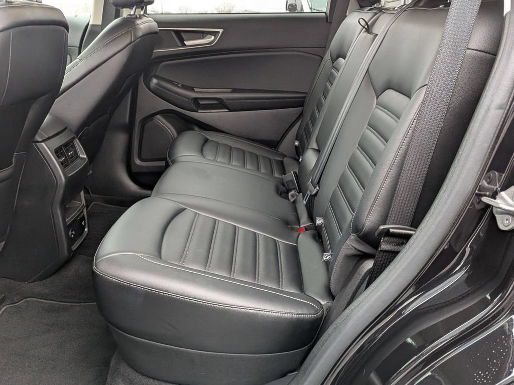 Used 2022 Ford Edge SEL w/ Convenience Package AWD/4WD image 23