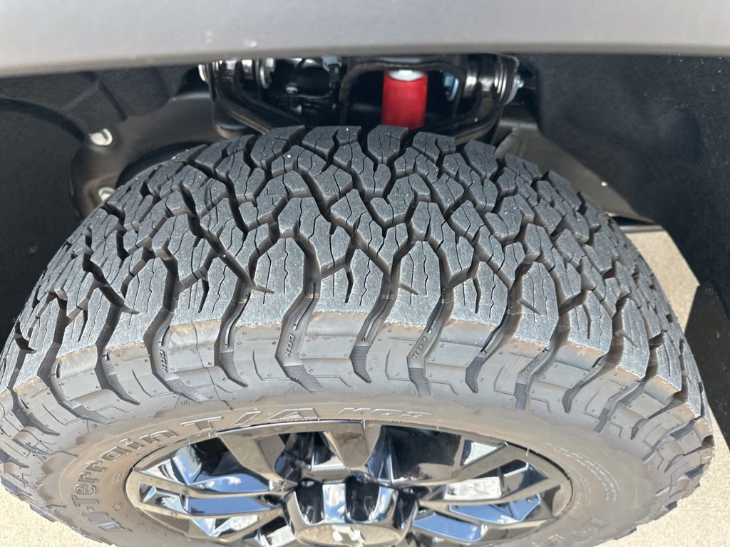 New 2025 Chevrolet Silverado 2500 LTZ w/ LTZ Plus Package image 38