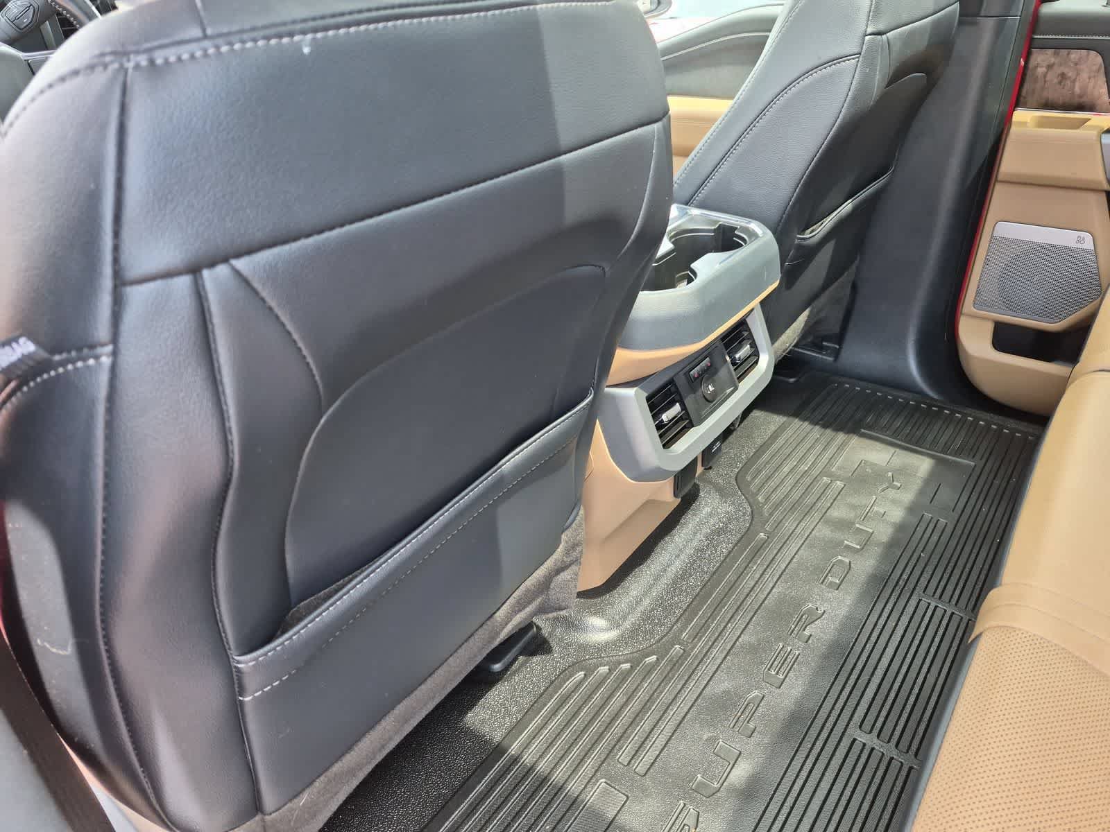 Used 2023 Ford F350 Lariat w/ Lariat Ultimate Package AWD/4WD image 18