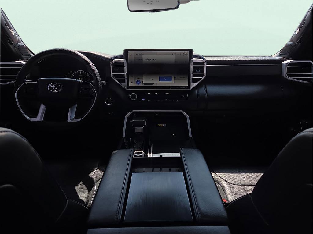 Used 2022 Toyota Tundra Platinum AWD/4WD image 9