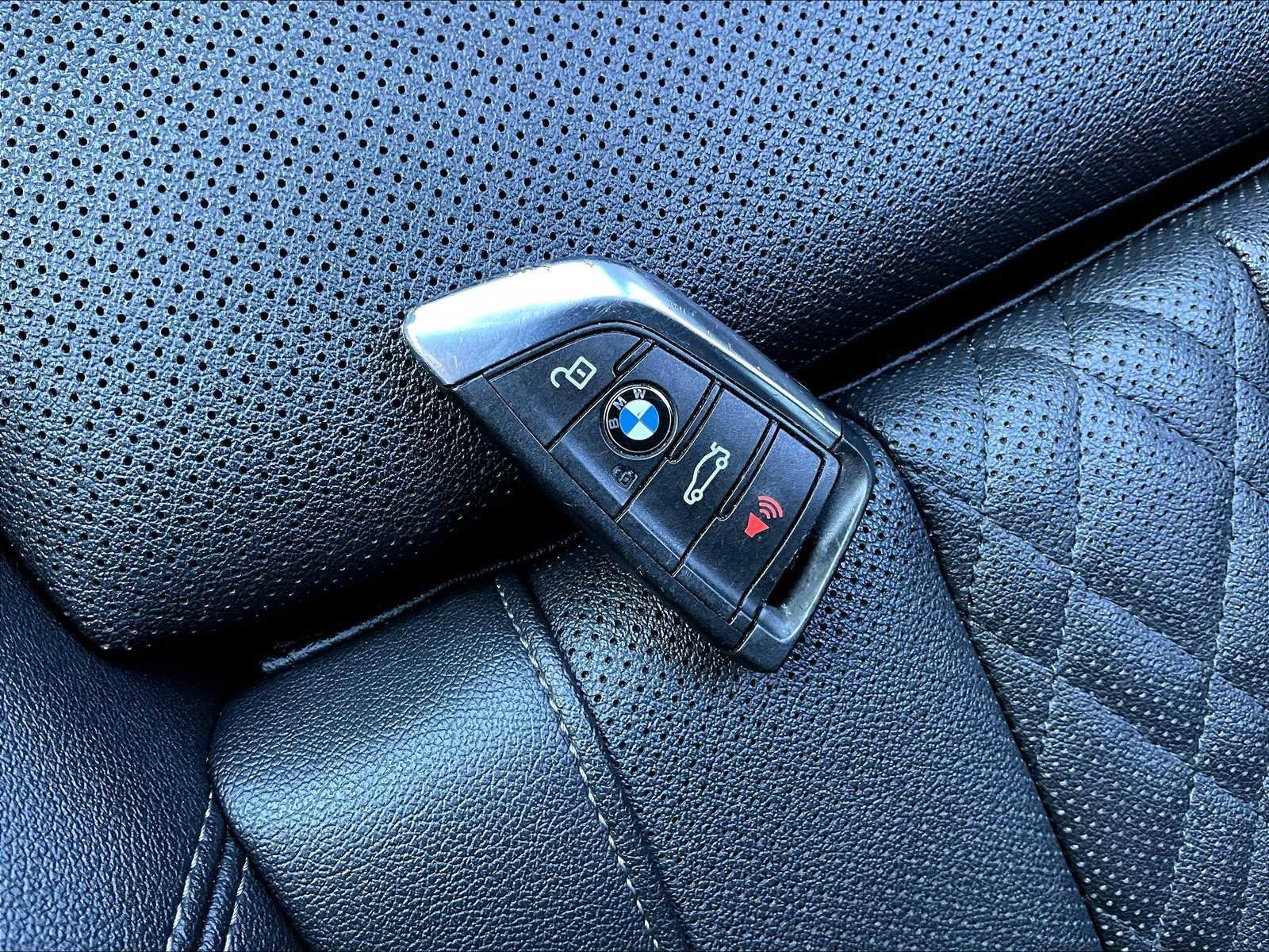 Used 2023 BMW 530i xDrive w/ Premium Package image 30