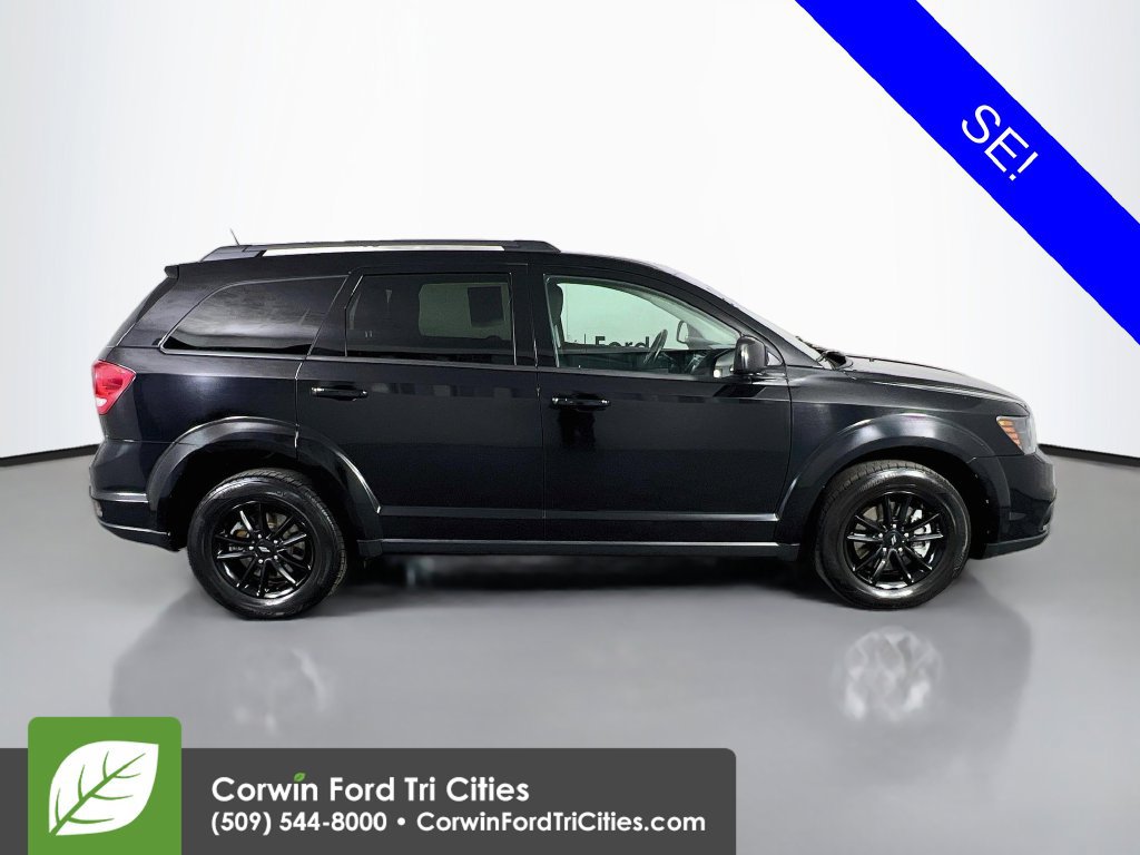Used 2019 Dodge Journey SE w/ Premium Group FWD image 18