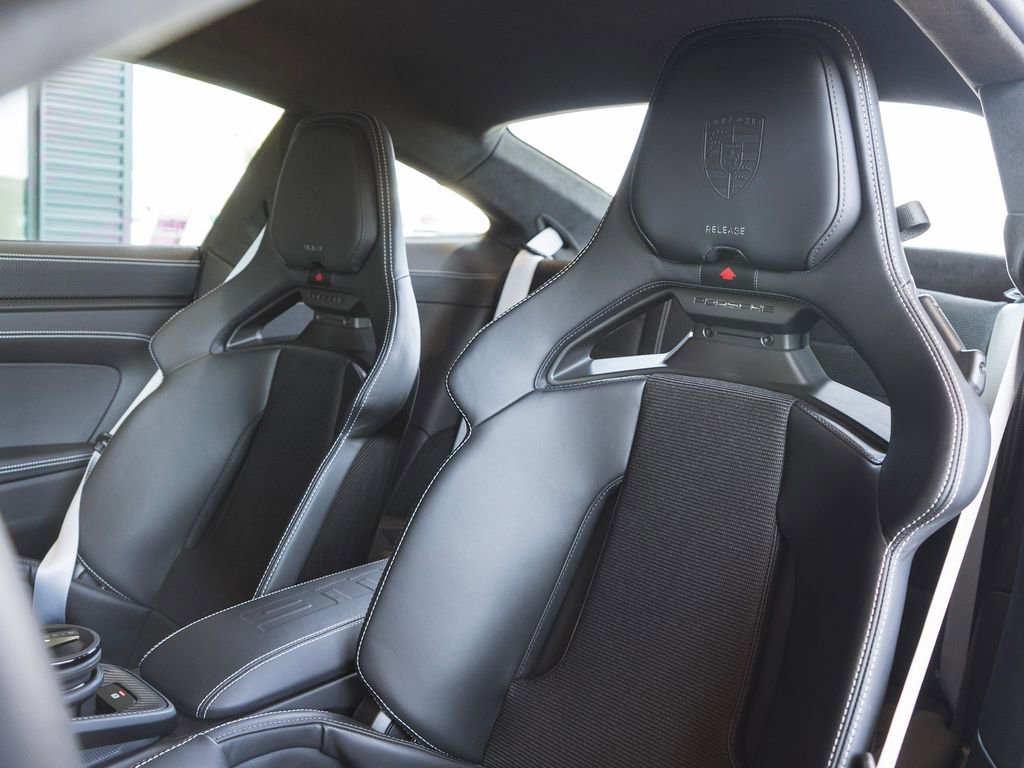 Used 2025 Porsche 911 GT3 image 5