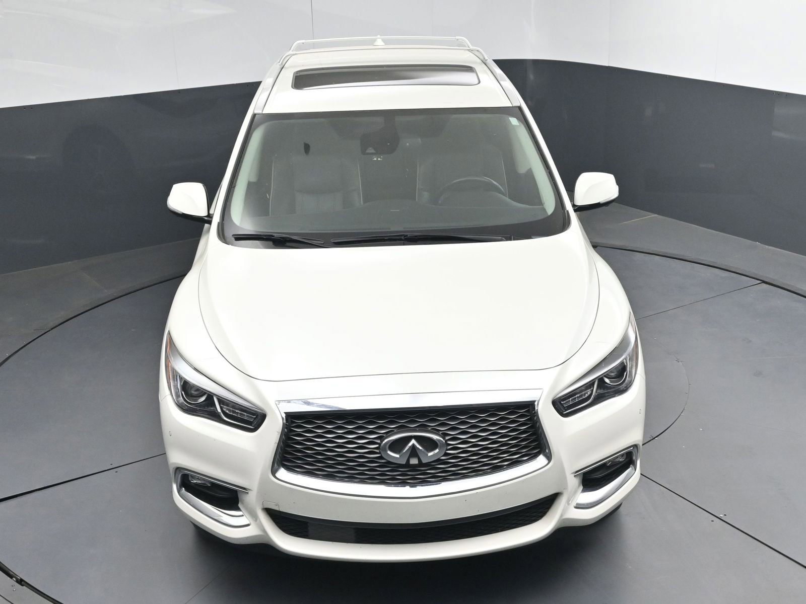 Used 2019 INFINITI QX60 Luxe w/ Essential Package image 35