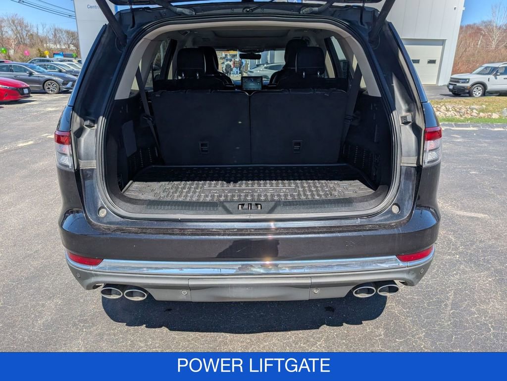 Used 2020 Lincoln Aviator Reserve w/ Equipment Group 202A image 29