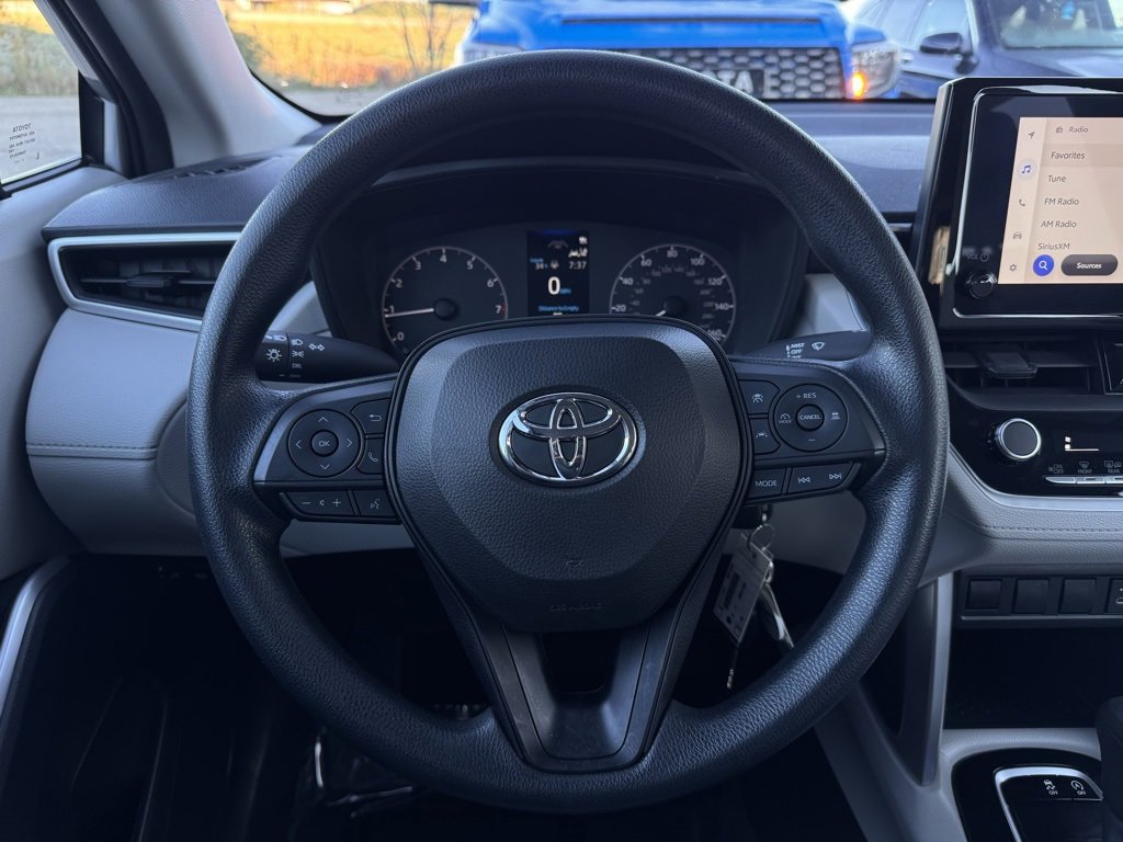 Certified 2023 Toyota Corolla Cross L image 20