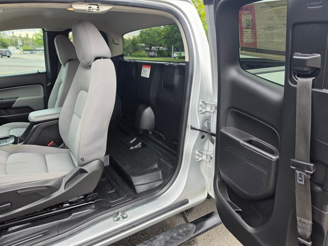 Used 2019 Chevrolet Colorado W/T RWD image 17