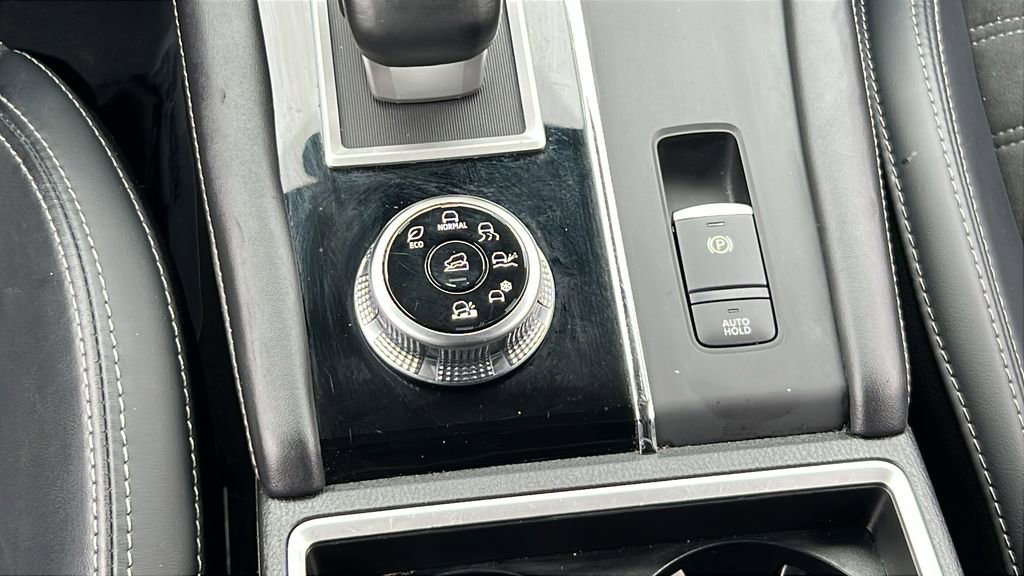 Used 2024 Mitsubishi Outlander SE image 26