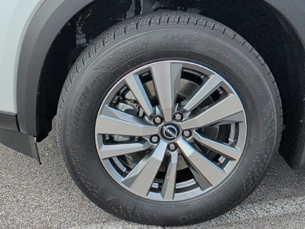 New 2026 Nissan Pathfinder SL FWD image 13