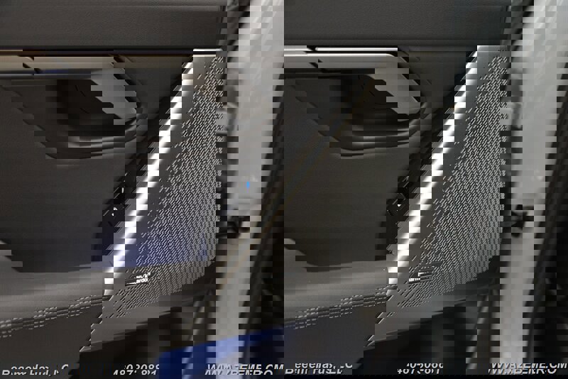 Used 2026 BMW 530i w/ M Sport Package image 40