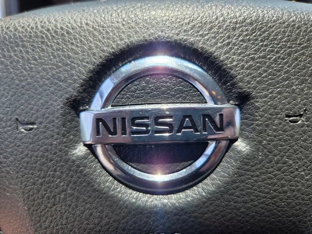 Used 2021 Nissan Titan SV w/ SV Convenience Package AWD/4WD image 34
