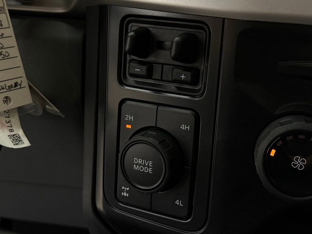 New 2026 Ford F350 XLT AWD/4WD image 53