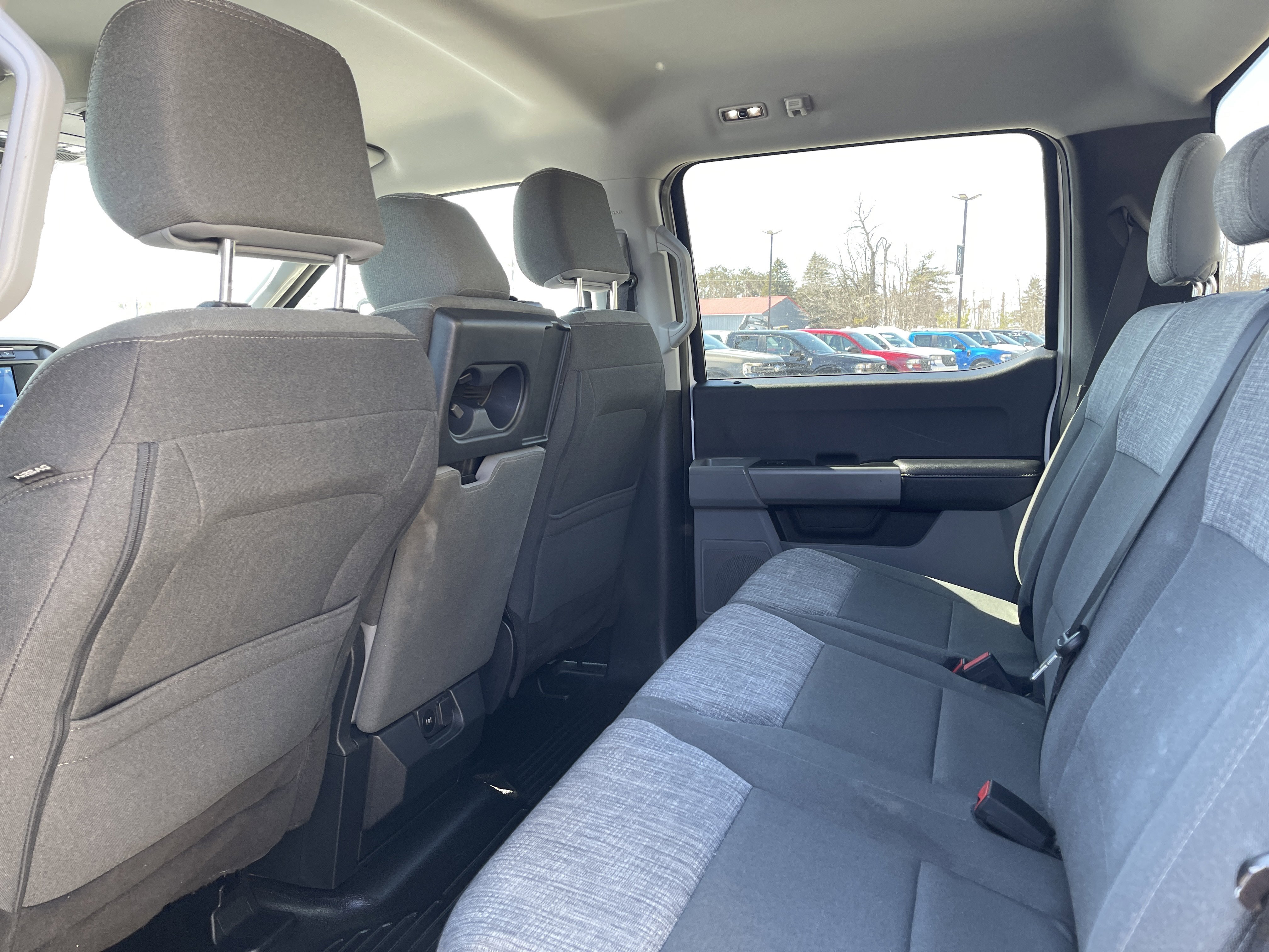 Used 2023 Ford F250 XLT w/ FX4 Off-Road Package image 11