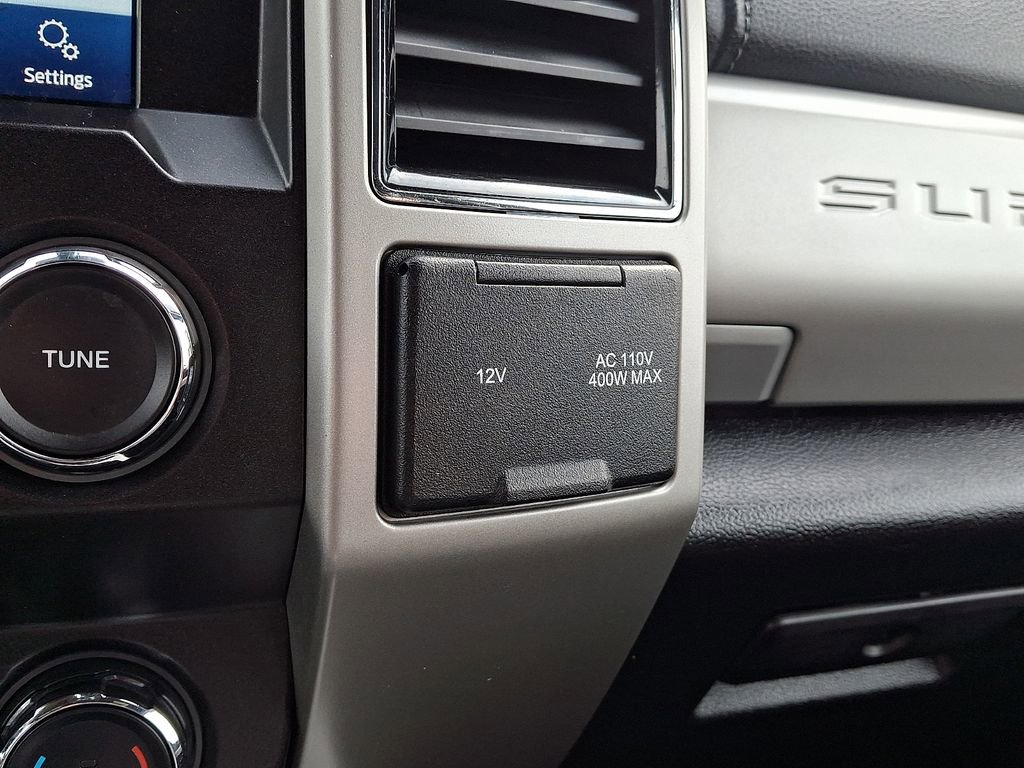 Used 2019 Ford F250 Lariat w/ Lariat Ultimate Package image 27