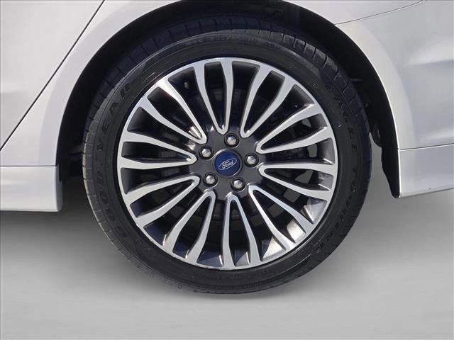 Used 2018 Ford Fusion Energi SE image 23