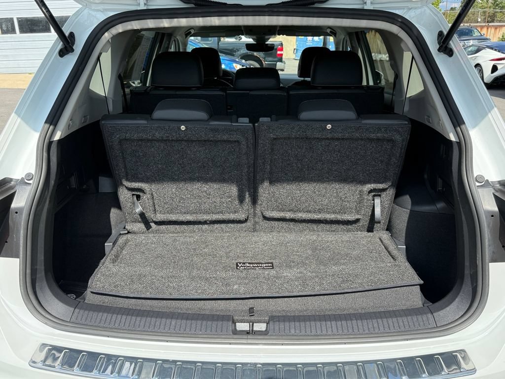 Used 2023 Volkswagen Tiguan SE FWD image 25