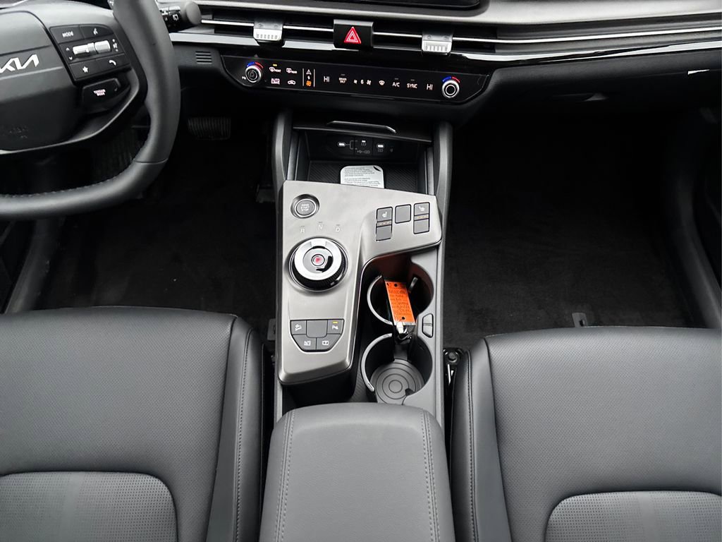 New 2026 Kia Sportage EX image 12