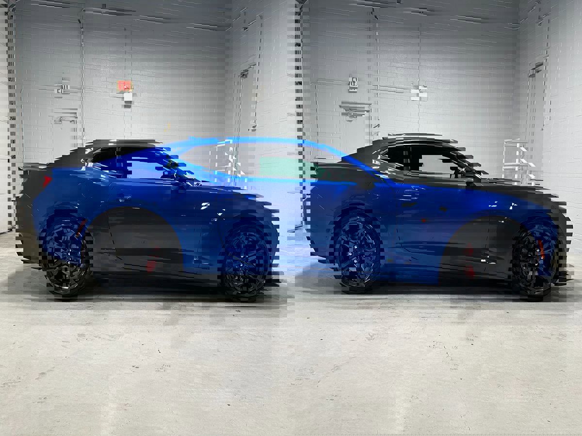 Used 2018 Chevrolet Camaro SS image 2