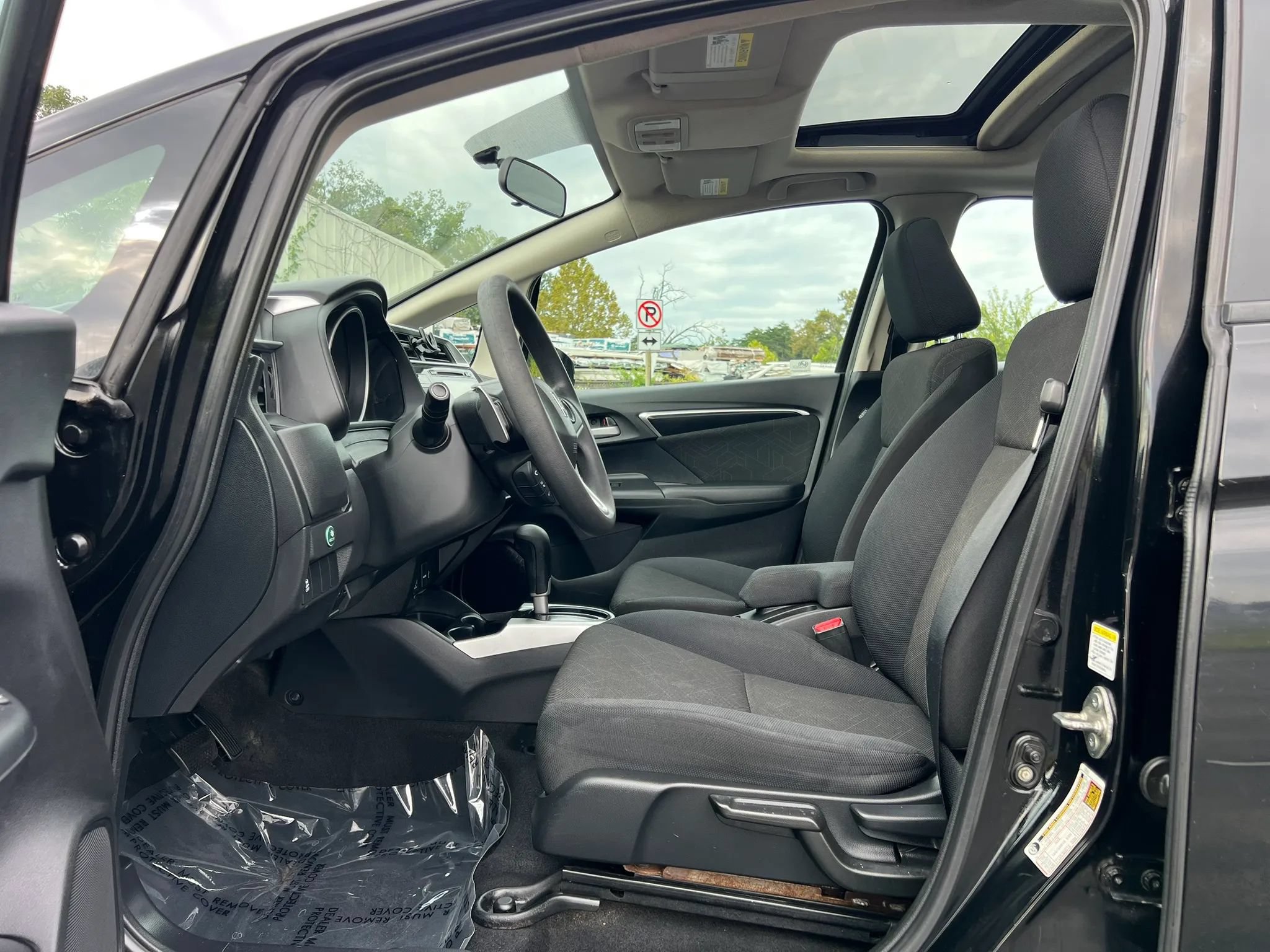 Used 2015 Honda Fit EX image 13