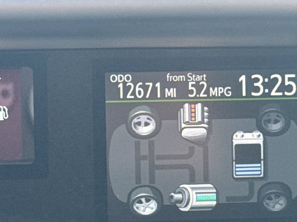 Used 2016 Toyota Prius C One FWD image 10