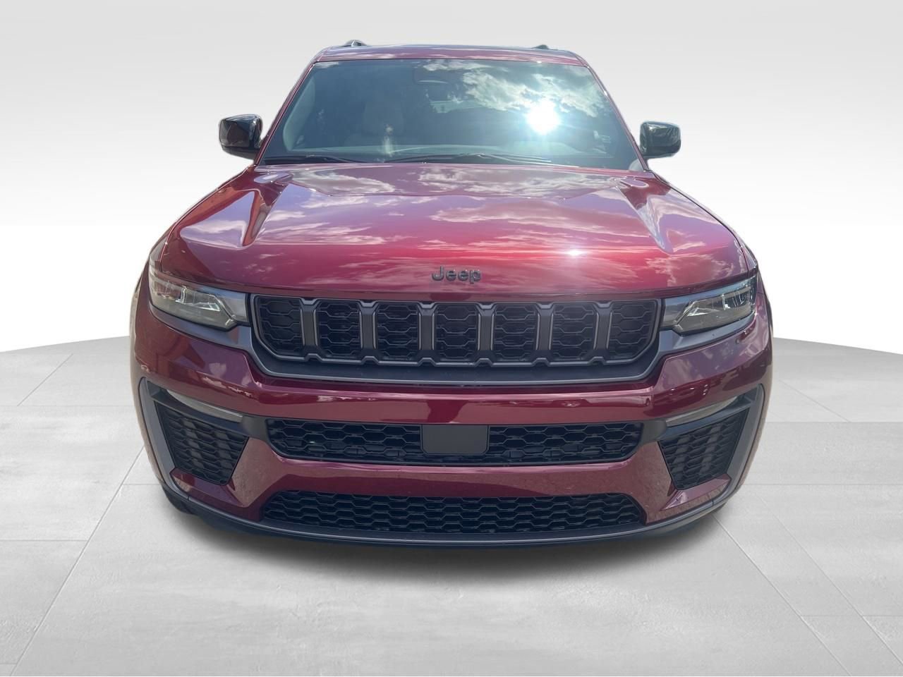 New 2026 Jeep Grand Cherokee L Limited w/ Limited Altitude Package AWD/4WD image 8