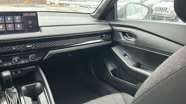 Used 2023 Honda Accord Sport image 24