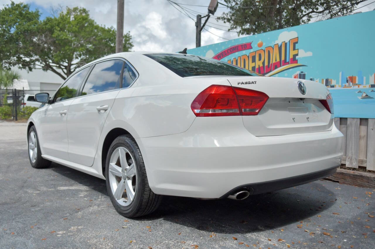 Used 2014 Volkswagen Passat 1.8T SE image 7