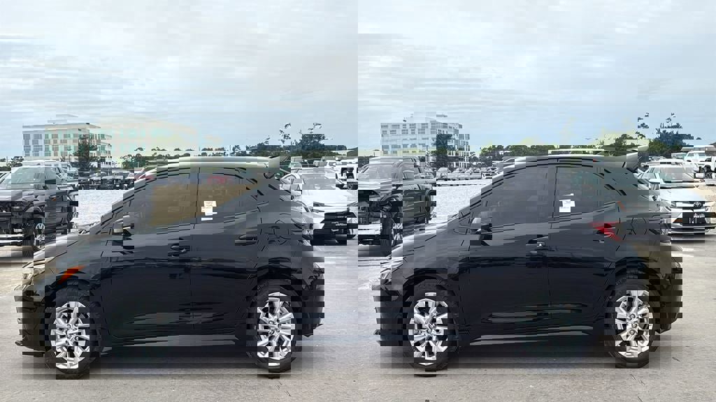 New 2026 Toyota Corolla SE FWD image 2