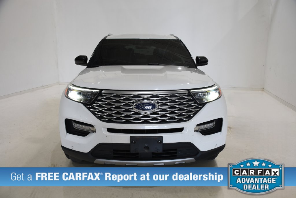 Used 2021 Ford Explorer Platinum w/ Equipment Group 601A AWD/4WD image 2